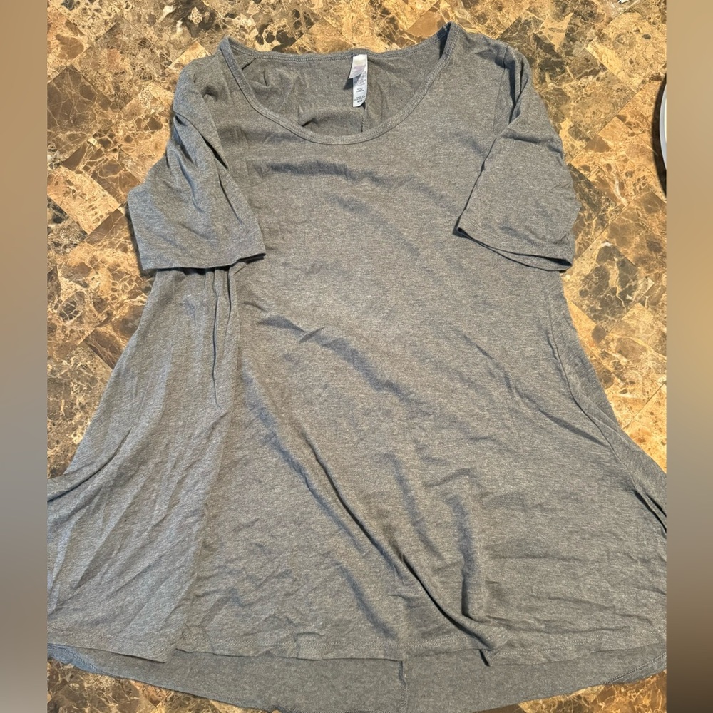 Lularoe Perfect T